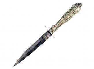 A Bowie Knife