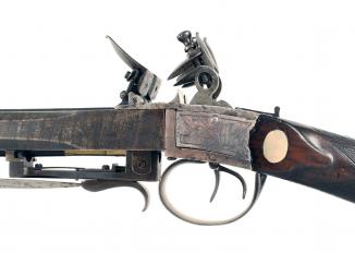 An Irish Flintlock Double Barrelled Carbine