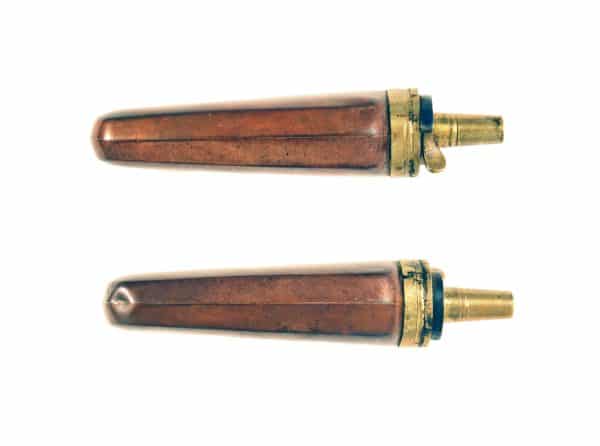 A Plain Pistol Flask. - Image 2
