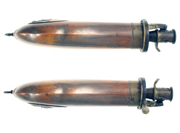 A Fine Powder Flask by Dixon & Sons - Image 3