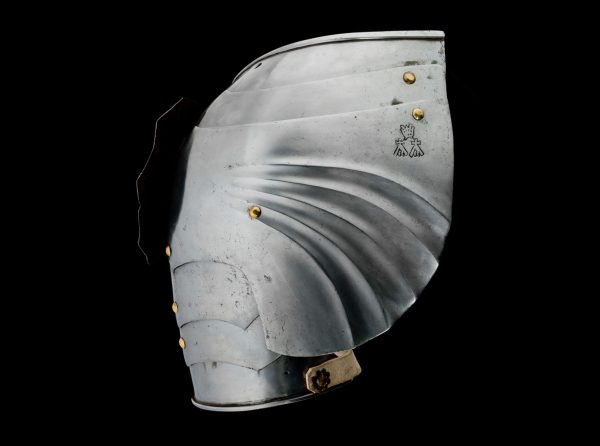 A Pair Of 'Alla Tadesca' Pauldrons - Image 3