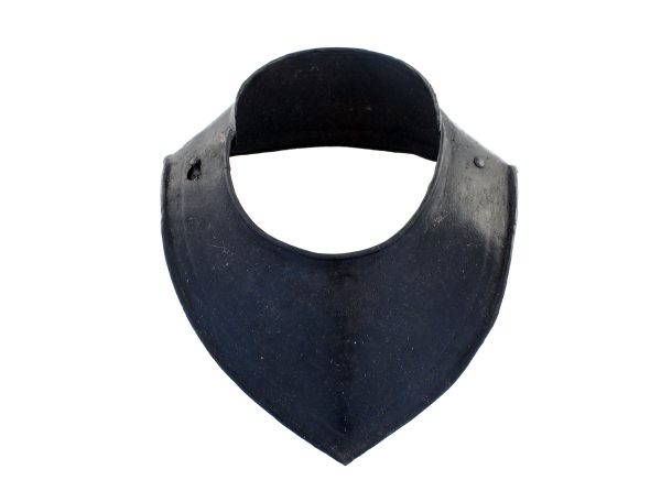 A English Gorget - Image 2