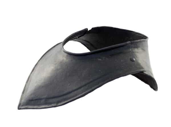 A English Gorget - Image 4