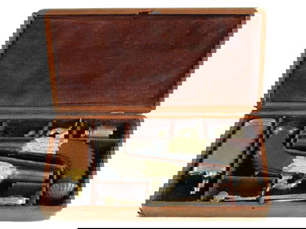 A Cased Pair of Pistols