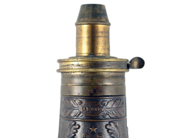 A Superb Powder Flask - Image 3