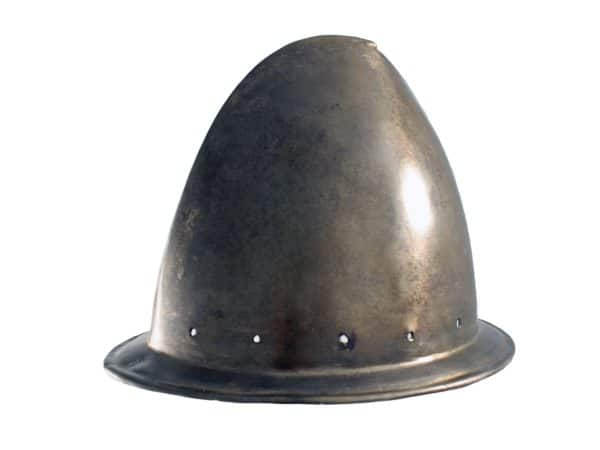 A Cabaset stamped with an arsenal mark