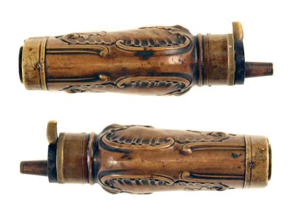 A Pistol Flask - Image 3