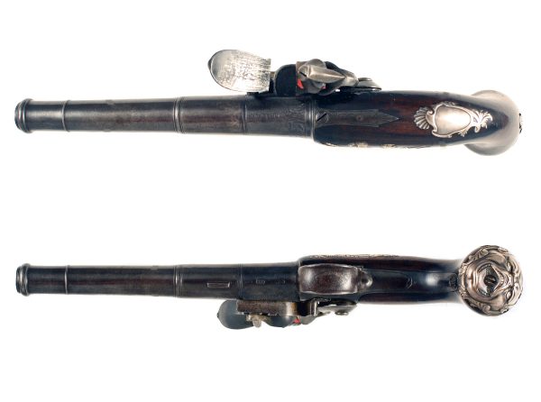 A Flintlock Queen Anne Pistol by Griffin - Image 2