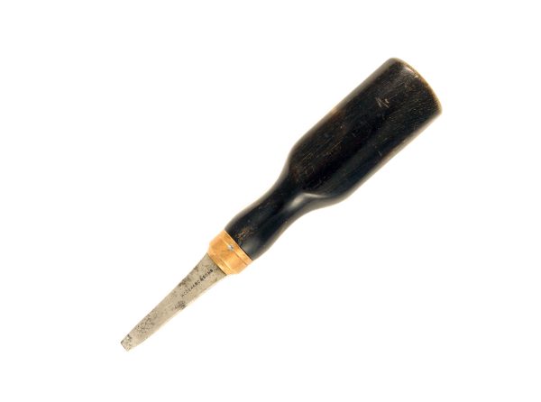A Woodward & Sons Turn-Screw