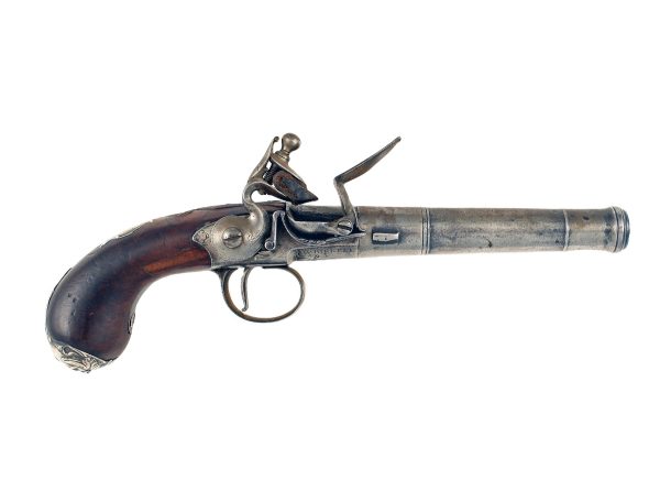 A Pair of Flintlock Queen Anne Pistols. - Image 2