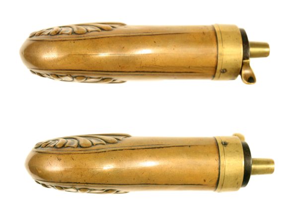A Pistol Flask - Image 3