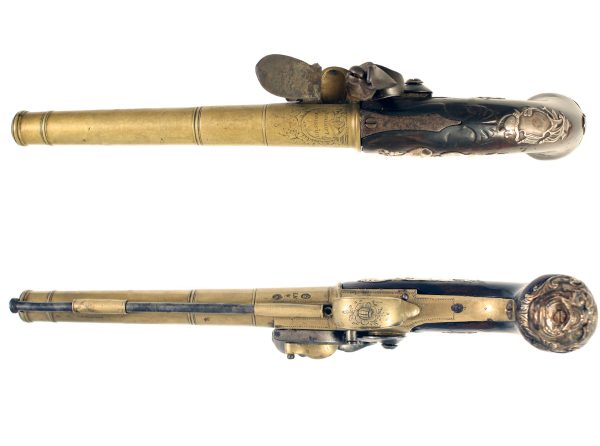 A Sleepy Queen Anne Pistol - Image 3