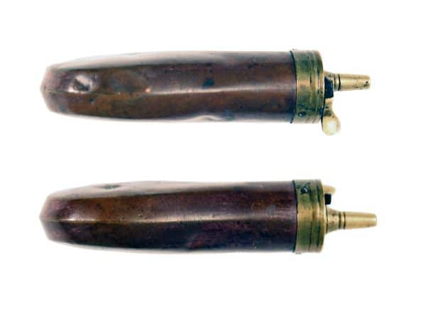 A Plain Pistol Flask - Image 2