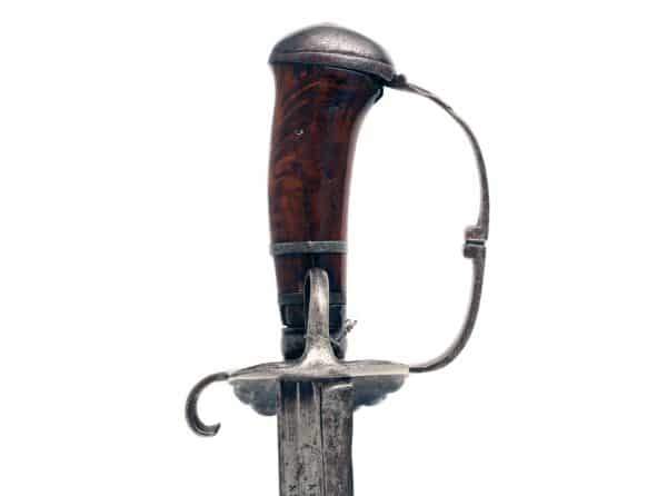 A Superb Pistol-Grip Hanger, circa 1630 - Image 2