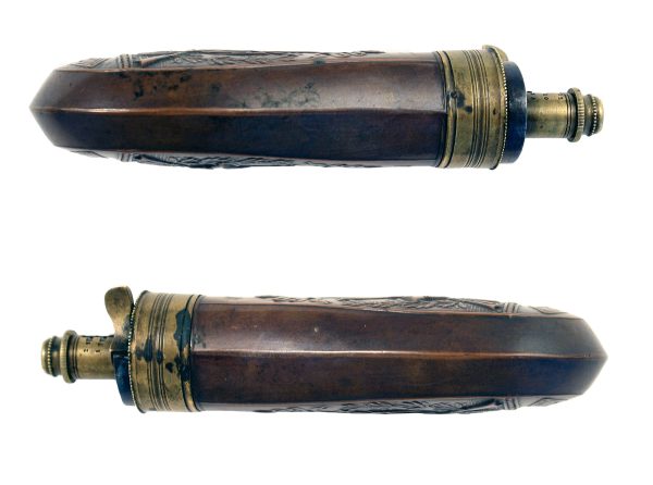 A French Pistol Powder Flask - Image 3