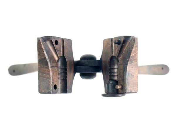 A Large Bullet Mould - Image 2