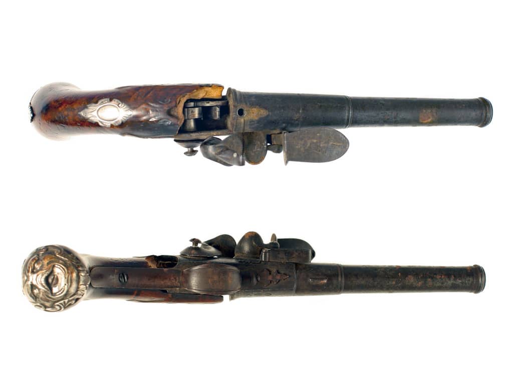 A Queen Anne for Restoration - Image 3