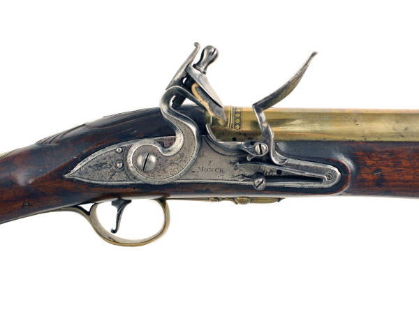 A Large Blunderbuss by T. Monck