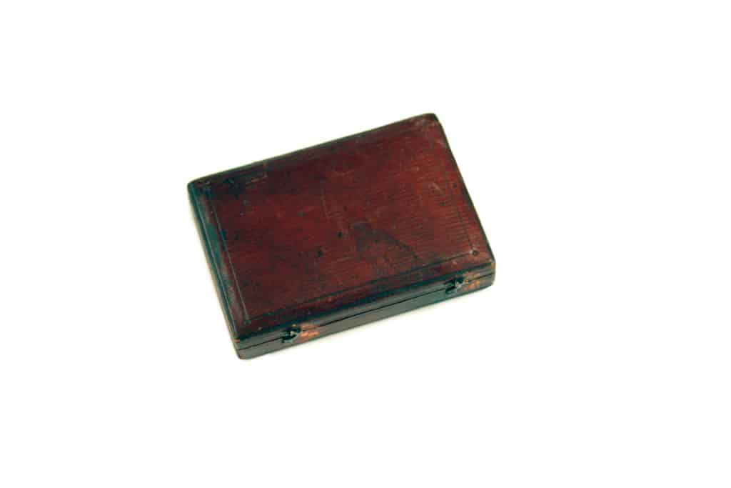 A Beautiful Little Cased Percussion Pistol - Image 2