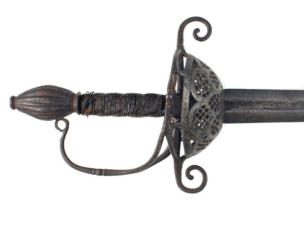An English Military Sword Rapier, 17th Century. - Image 3