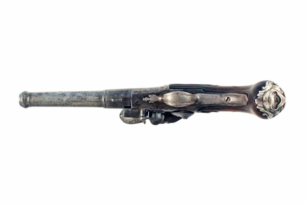 An Early Flintlock Queen Anne Pistol by Maskall of London. - Image 4