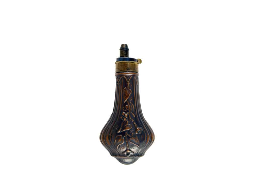 A Foliate Pistol Flask. - Image 2