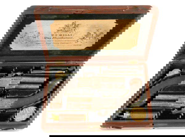 A Near Mint Cased Pair of Over and Under Pistols - Image 6