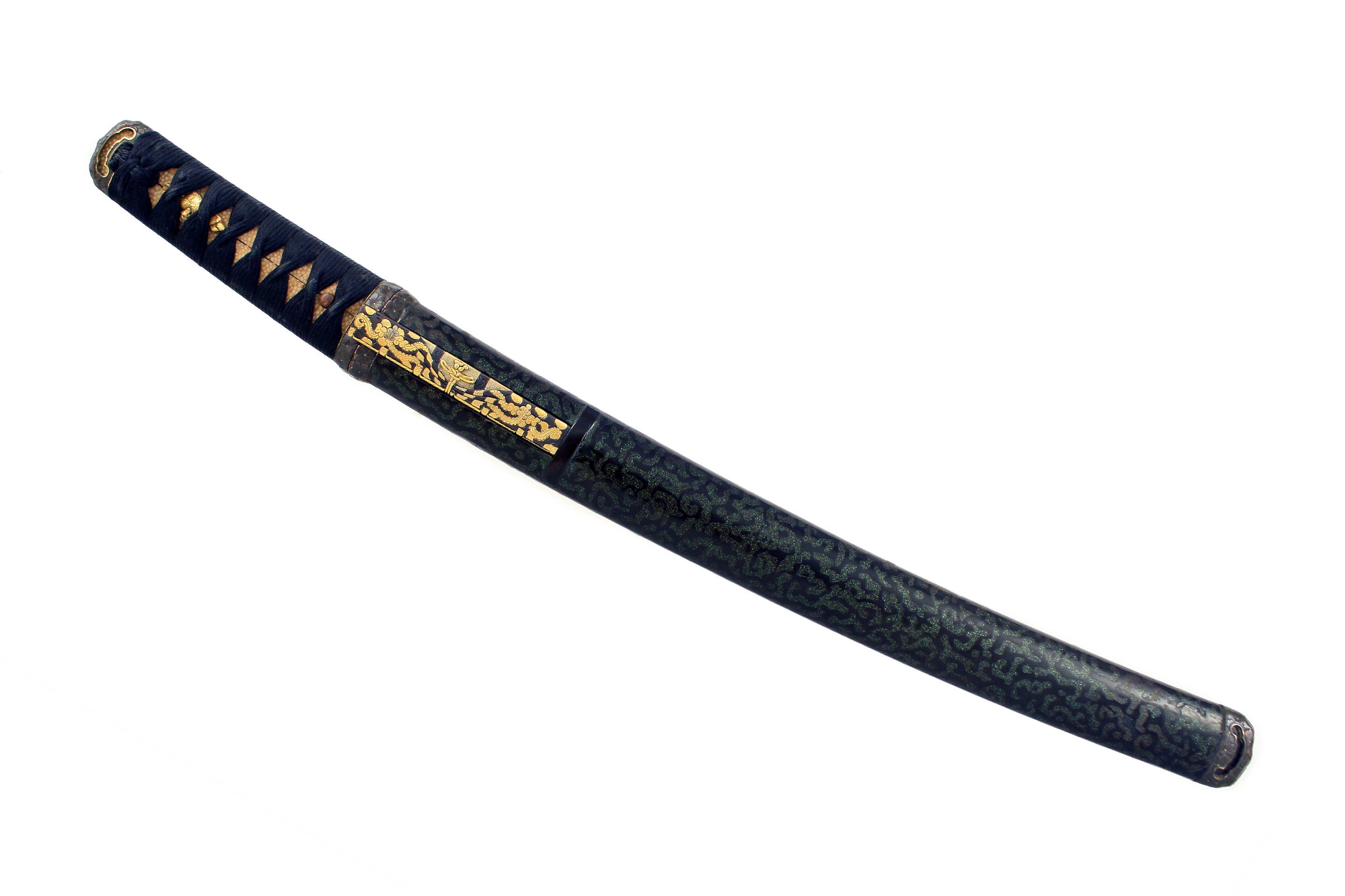 A good O Tanto with signed Shinto blade