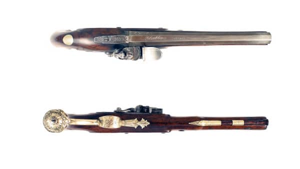 A Flintlock Holster Pistol by Hutchinson of Dublin. - Image 3